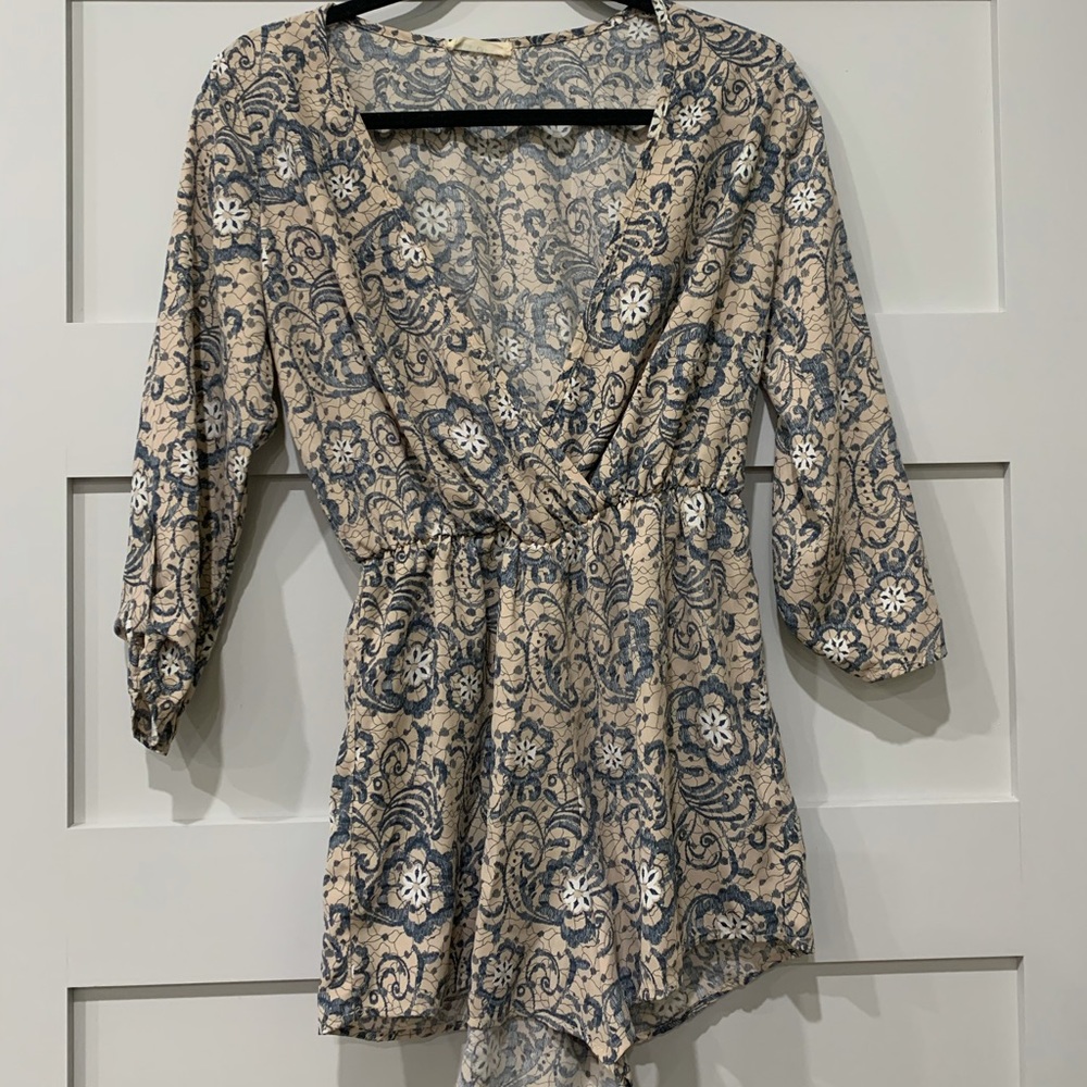 Long sleeve romper